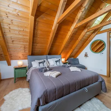 Guesthost - La Luna Delle Montagne Chalet Tarvis