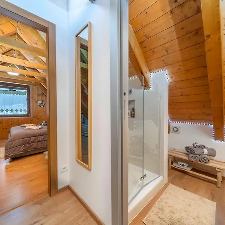 Guesthost - La Luna Delle Montagne