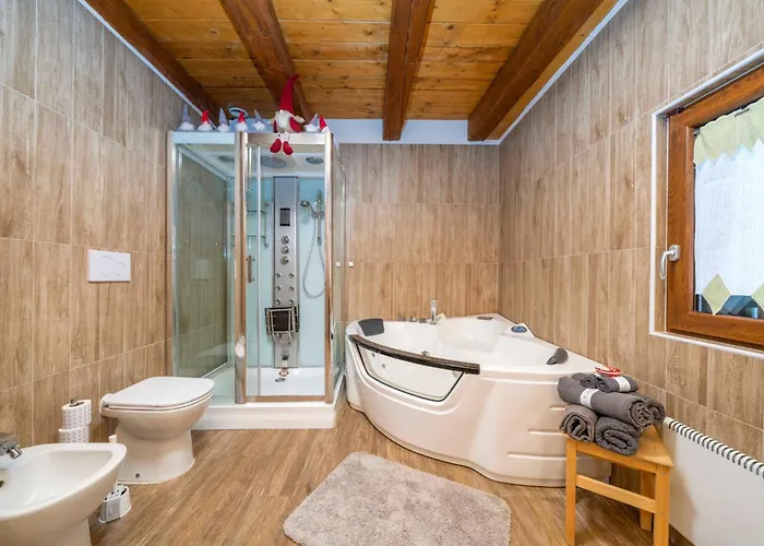 Guesthost - La Luna Delle Montagne * Tarvisio