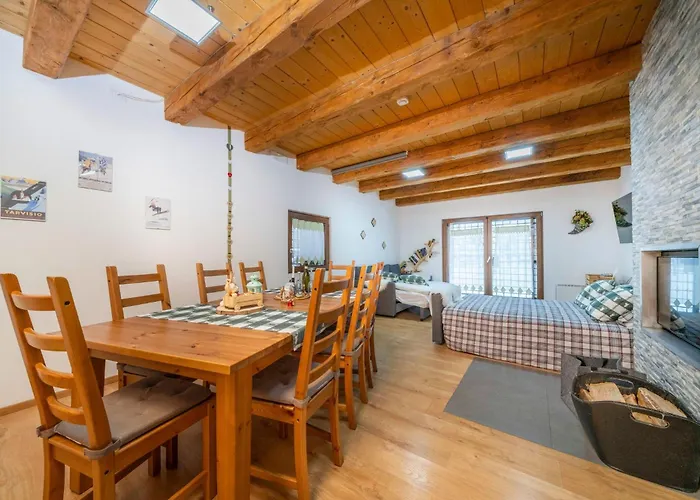 Chalet Guesthost - La Luna Delle Montagne Tarvis
