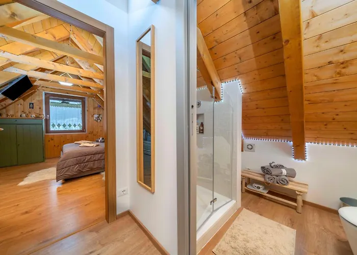 Guesthost - La Luna Delle Montagne